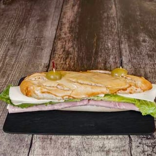 Sandwich de Miga Ham & Cheese